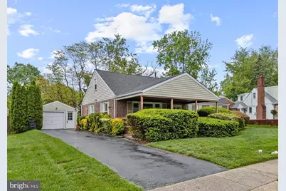 27 Longwood Drive, Wayne, PA 19087 - Photo 1