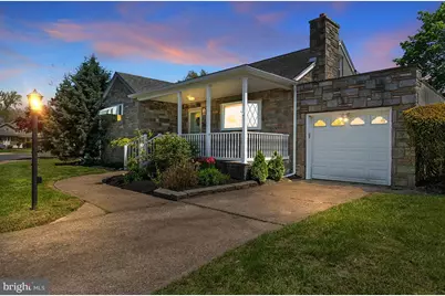 530 Kelly Avenue, Woodlyn, PA 19094 - Photo 1