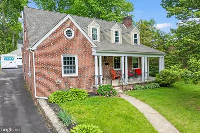 438 Hutchinson Terrace, Holmes, PA 19043 - Photo 1