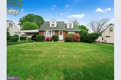 3739 Clearwater Lane, Brookhaven, PA 19015 - Photo 1