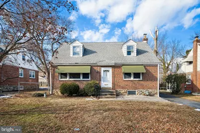 449 E Rively Avenue, Aldan, PA 19018 - Photo 1