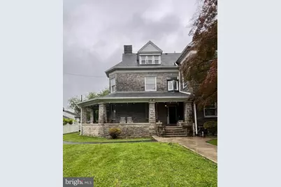 242 N Lansdowne Avenue, Lansdowne, PA 19050 - Photo 1