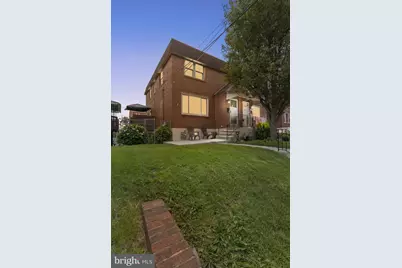 209 Edgewood Avenue, Folsom, PA 19033 - Photo 1