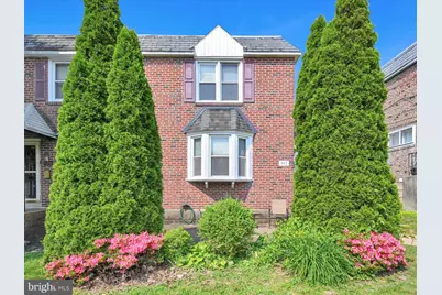 902 Kenwood Rd., Drexel Hill, PA 19026 - Photo 1