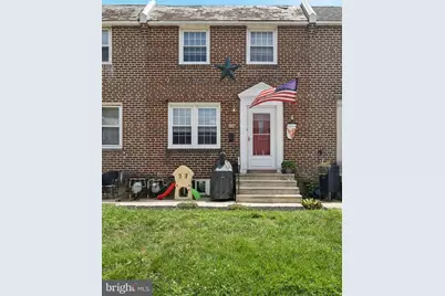 81 S Harwood Avenue, Upper Darby, PA 19082 - Photo 1