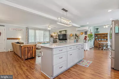 18 Longview Road, Glen Mills, PA 19342 - Photo 1