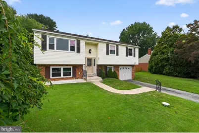 696 Boxwood Drive, Aston, PA 19014 - Photo 1