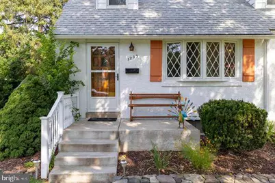 1203 Villanova Avenue, Folsom, PA 19033 - Photo 1