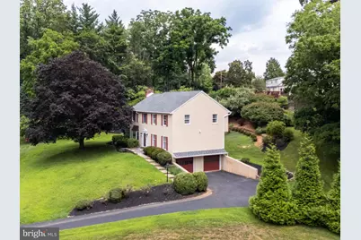 25 Clearbrook Road, Newtown Square, PA 19073 - Photo 1