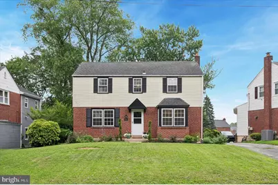 211 E Manoa Road, Havertown, PA 19083 - Photo 1