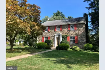 45 W Golfview Road, Havertown, PA 19083 - Photo 1