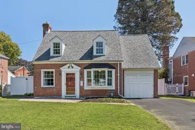 32 E Westwood Park Drive, Havertown, PA 19083 - Photo 1