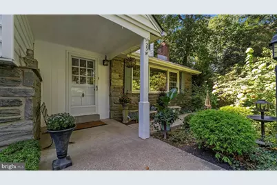 23 W Dartmouth Circle, Media, PA 19063 - Photo 1