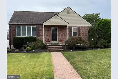 29 Pleasant Road, Broomall, PA 19008 - Photo 1