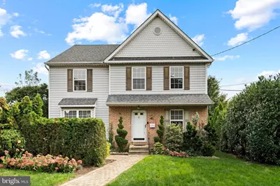 41 W Hillcrest Avenue, Havertown, PA 19083 - Photo 1