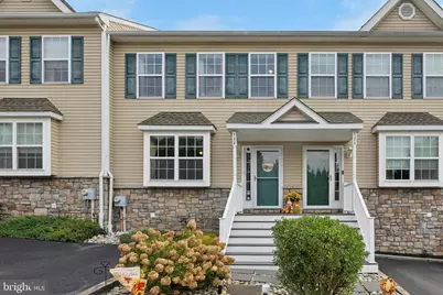 122 Julianna Way #11, Aston, PA 19014 - Photo 1