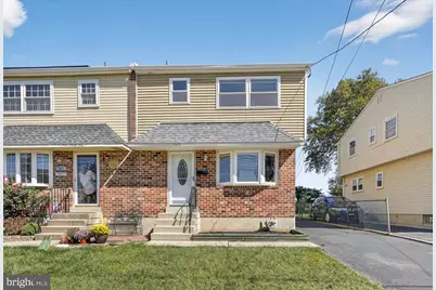 533 Crotzer Avenue, Folcroft, PA 19032 - Photo 1