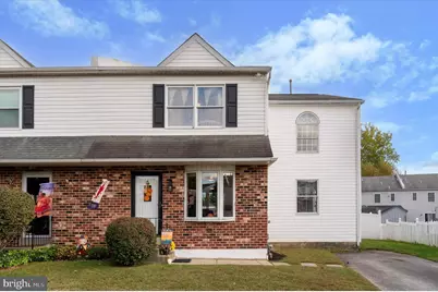 5 Sparks Circle, Glenolden, PA 19036 - Photo 1