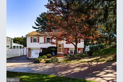 699 Cherry Tree Road, Aston, PA 19014 - Photo 1