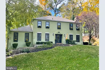 800 Maple Glen Lane, Wayne, PA 19087 - Photo 1