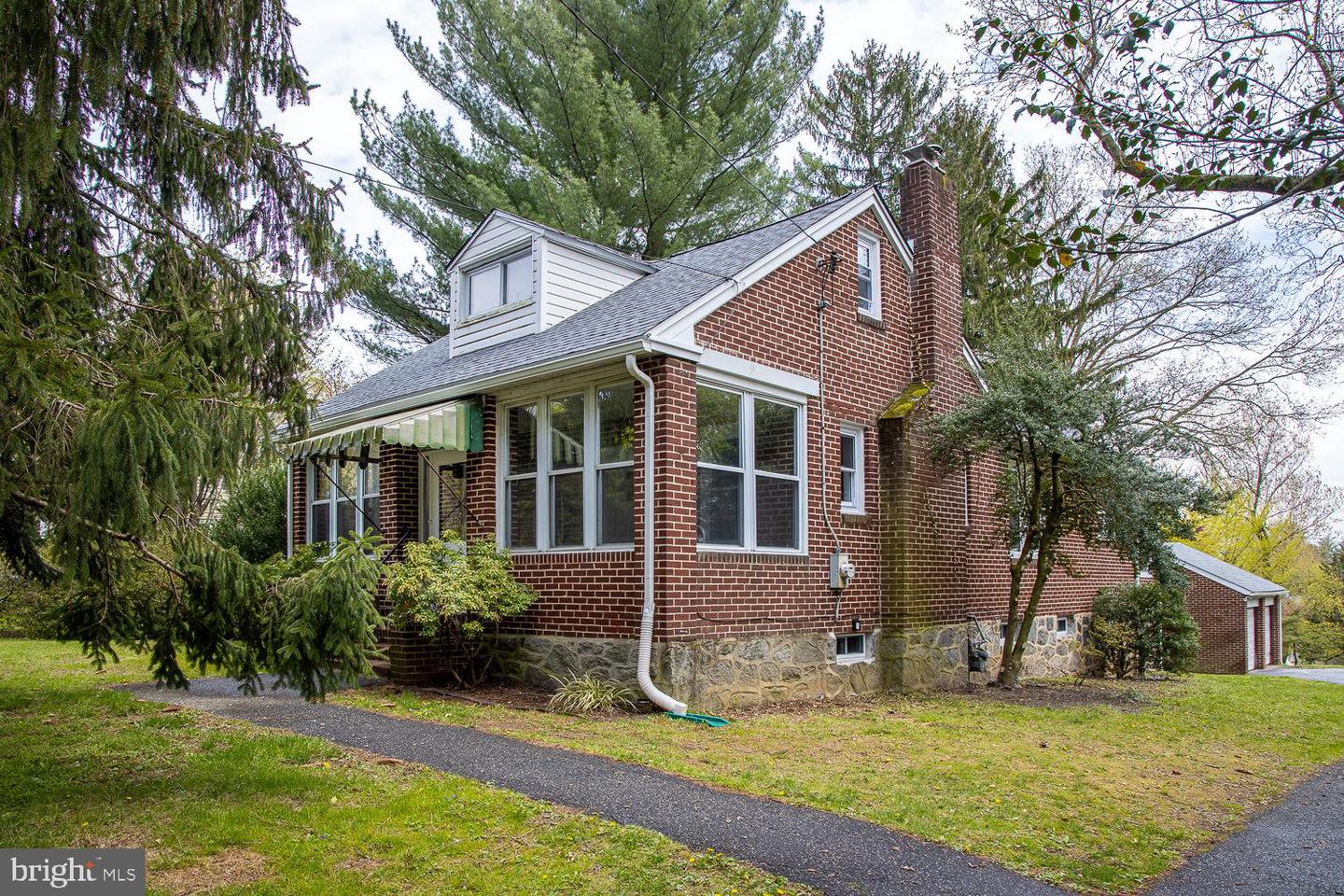 310 W Brookhaven Rd, Wallingford, PA 19086 MLS PADE517408 Coldwell