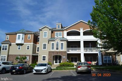 6000 Village Way 6102 Upper Chichester Pa 19061 Mls Pade519956 Coldwell Banker