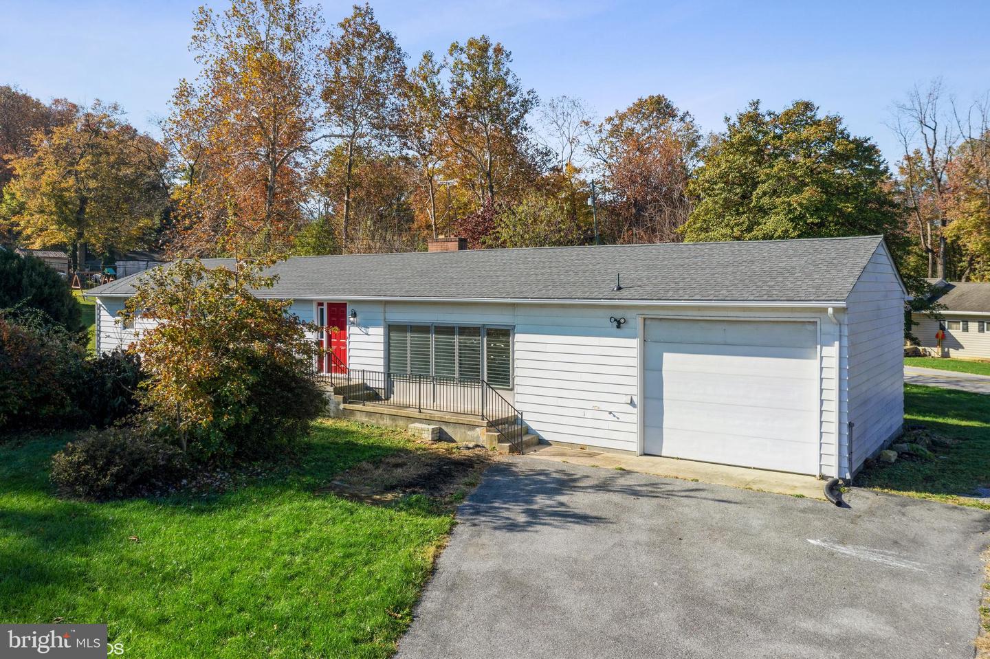 4021 Sycamore Grove Rd, Chambersburg, PA 17202 MLS PAFL2003698