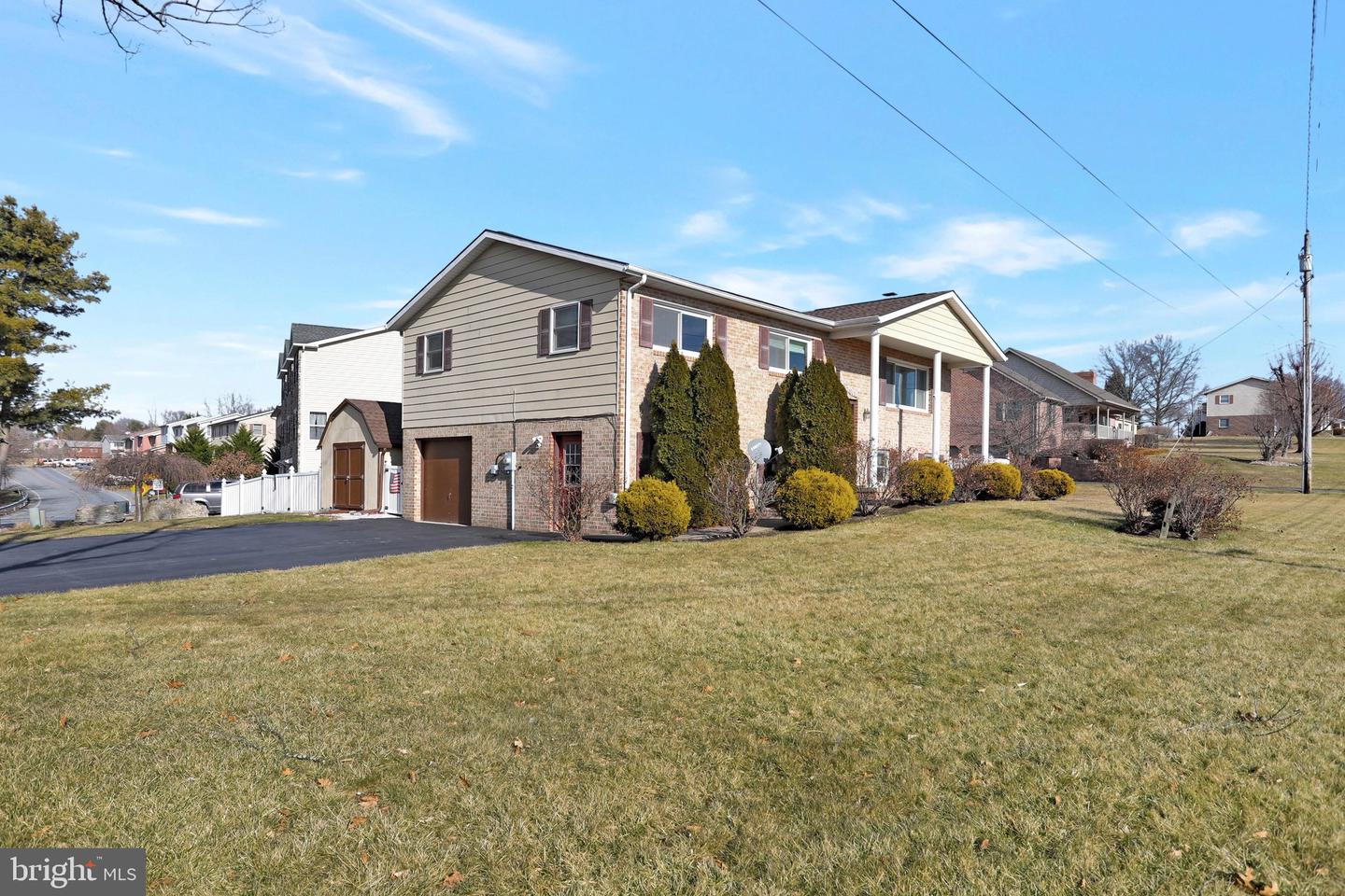 428 Mill Rd, Chambersburg, PA 17201 MLS PAFL2005290 Coldwell Banker