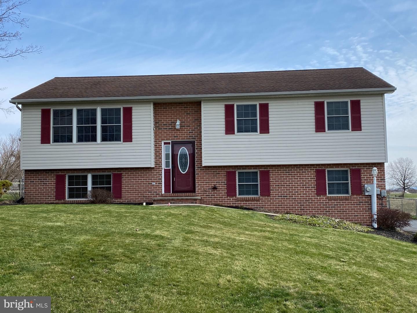 1678 Hamilton Hills Dr, Chambersburg, PA 17202 MLS PAFL2006400