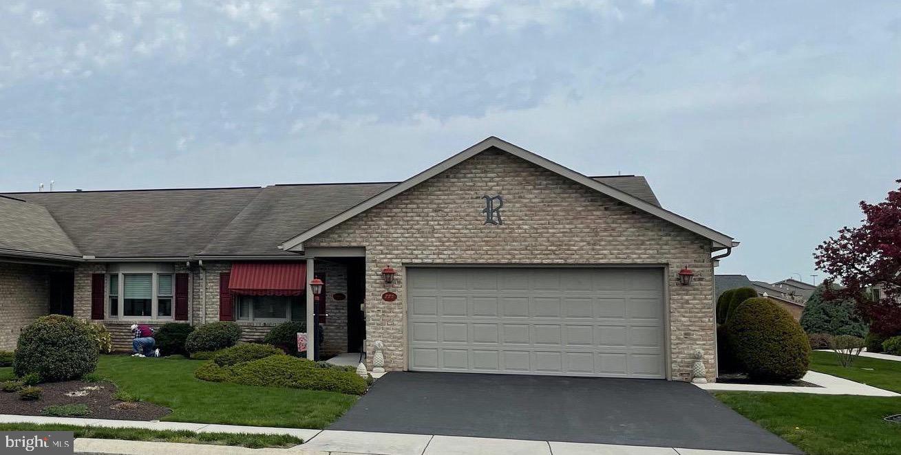 225 Sunbrook Dr, Chambersburg, PA 17201 MLS PAFL2006614 Coldwell Banker