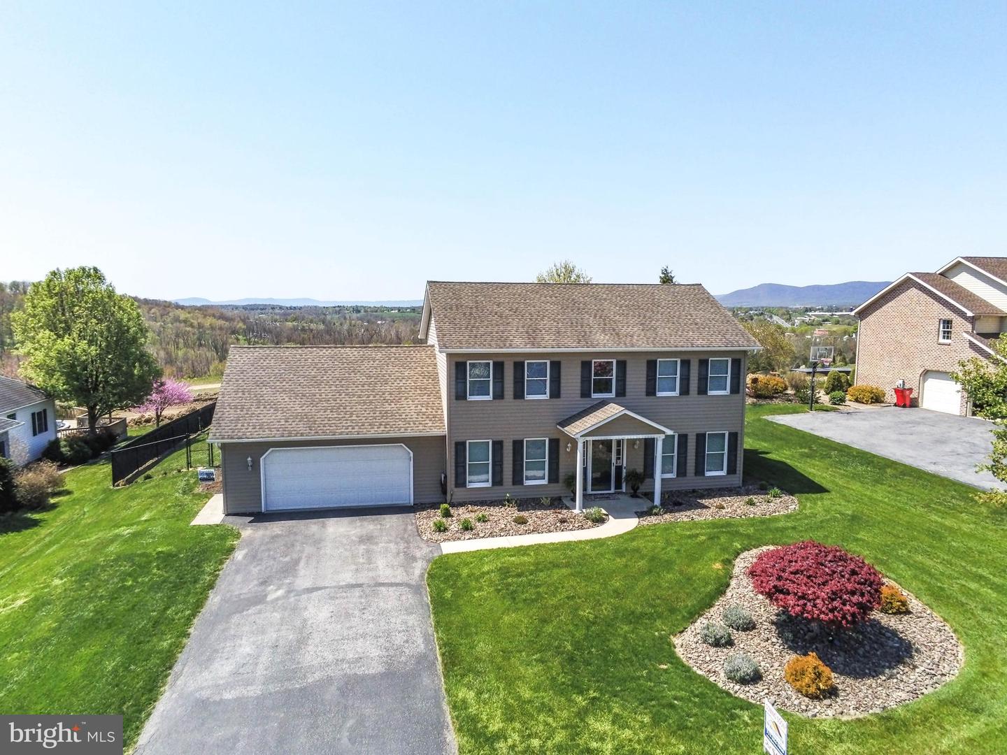 56 Diopside Dr, Chambersburg, PA 17202 MLS PAFL2006820 Coldwell Banker