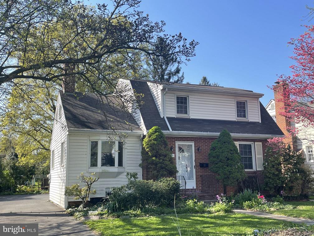 1521 Wilson Ave, Chambersburg, PA 17201 MLS PAFL2006874 Coldwell Banker