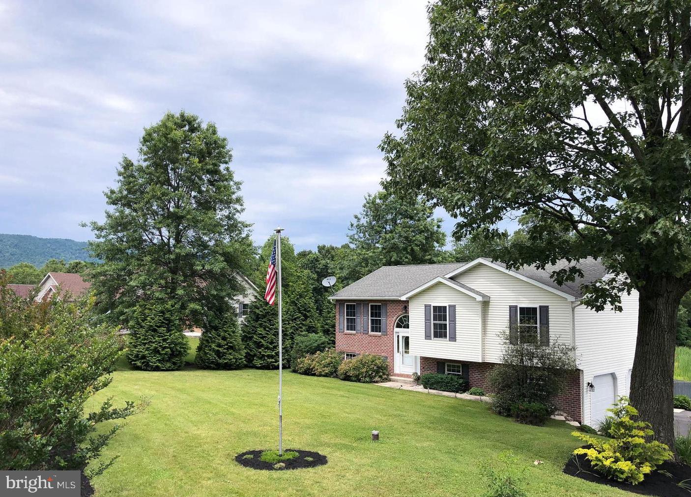 10098 Cardinal Dr, Orrstown, PA 17244 MLS PAFL2007650 Coldwell Banker