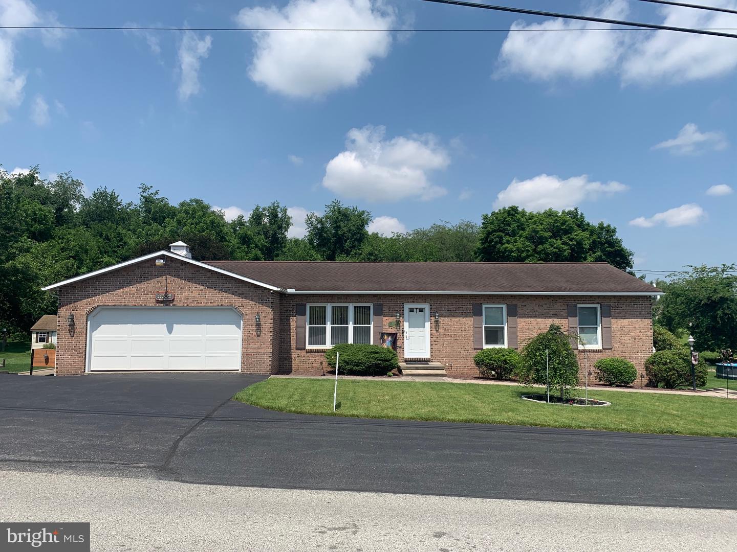 11705 Gehr Rd, Waynesboro, PA 17268 MLS PAFL2007870 Coldwell Banker