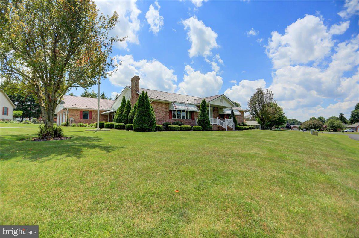 11960 Greenridge Dr, Waynesboro, PA 17268 MLS PAFL2008054 Coldwell