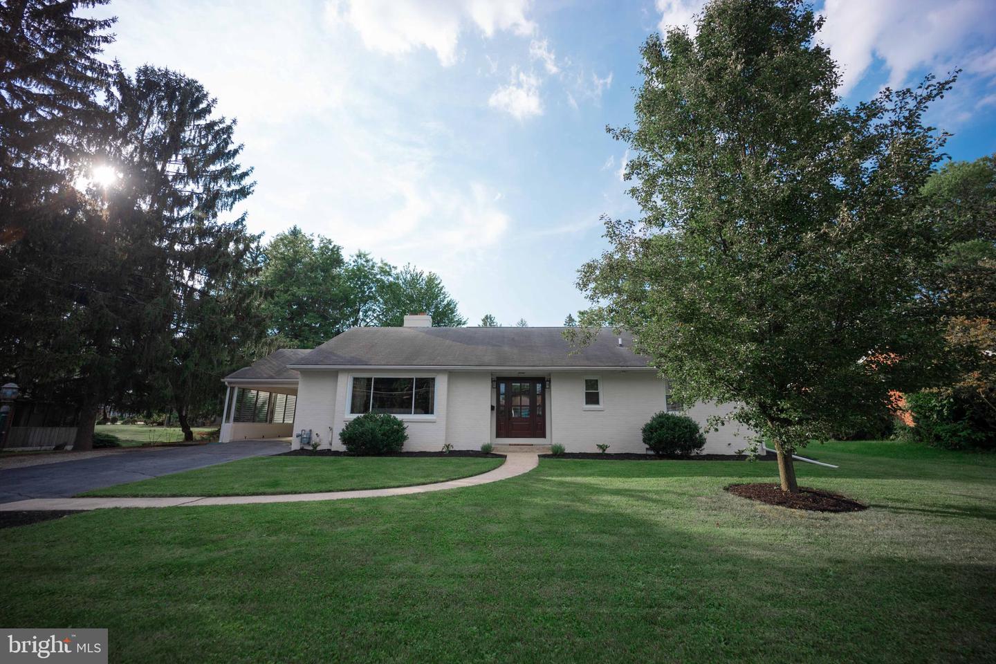 1831 Scotland Ave, Chambersburg, PA 17201 MLS PAFL2009346 Coldwell