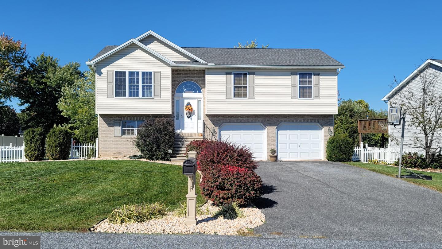 10497 Mapleton Rd, Shippensburg, PA 17257 MLS PAFL2010038 Coldwell