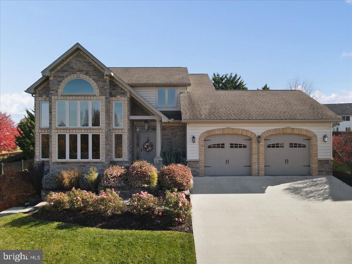 736 Cresson Dr, Chambersburg, PA 17202 MLS PAFL2010620 Coldwell Banker