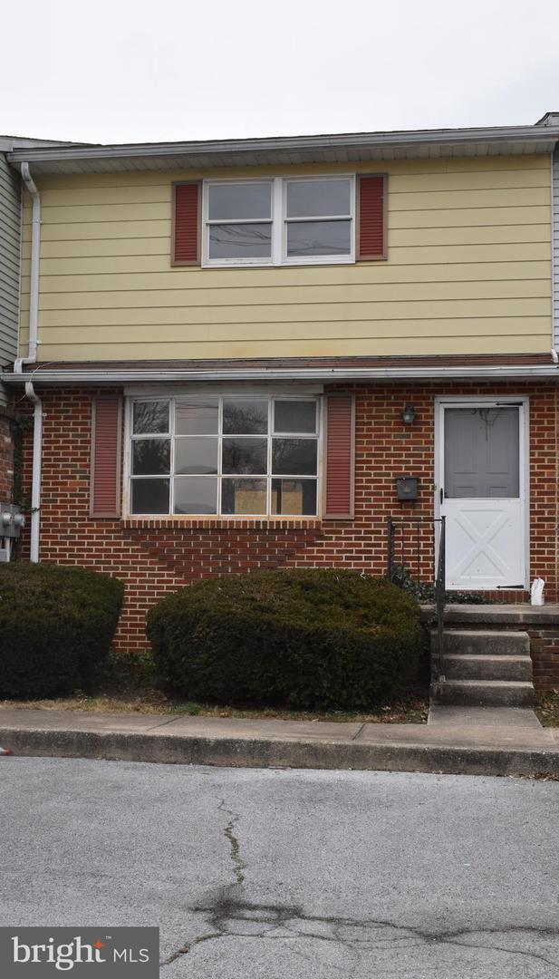 371 S Washington St, Greencastle, PA 17225 MLS PAFL2011384 Coldwell