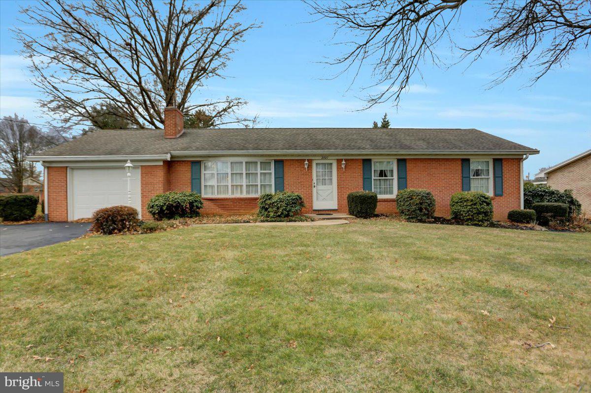 2927 Jefferson Dr, Chambersburg, PA 17201 MLS PAFL2011690 Coldwell