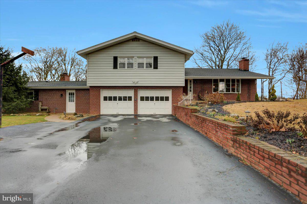 4595 Wayne Rd, Chambersburg, PA 17202 MLS PAFL2011946 Coldwell Banker