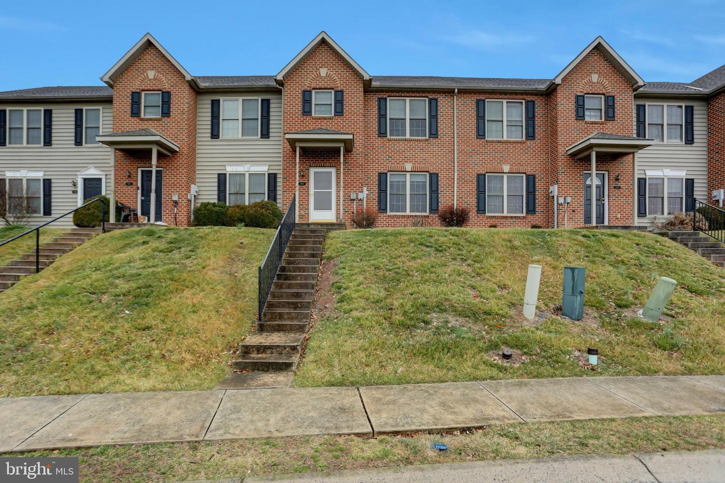 1953 Ashley Dr, Chambersburg, PA 17201 MLS PAFL2012154 Coldwell Banker