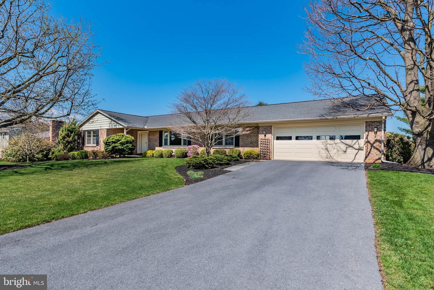 205 Sherwood Dr, Chambersburg, PA 17202 MLS PAFL2012770 Coldwell Banker