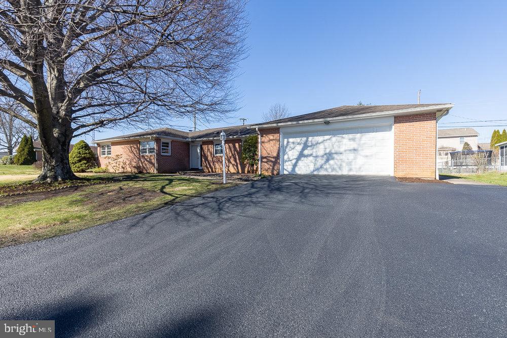 211 Highland Cir, Chambersburg, PA 17202 MLS PAFL2012788 Coldwell