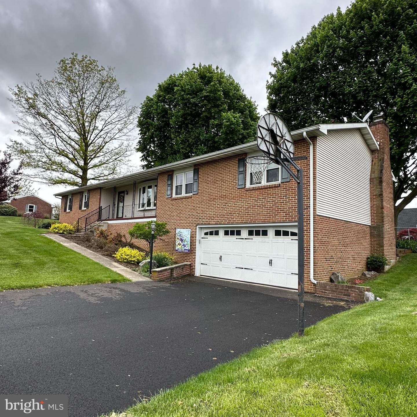 645 Rockview Ave, Chambersburg, PA 17202 MLS PAFL2013476 Coldwell