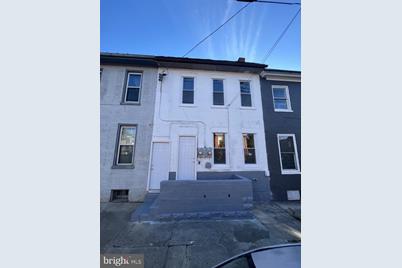 406 South Main Street, Chambersburg, PA 17201 - Photo 1