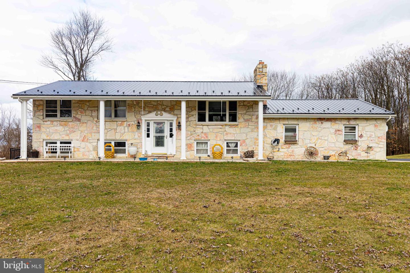 1355 Stanley Ave Ext, Chambersburg, PA 17202 MLS PAFL2018196