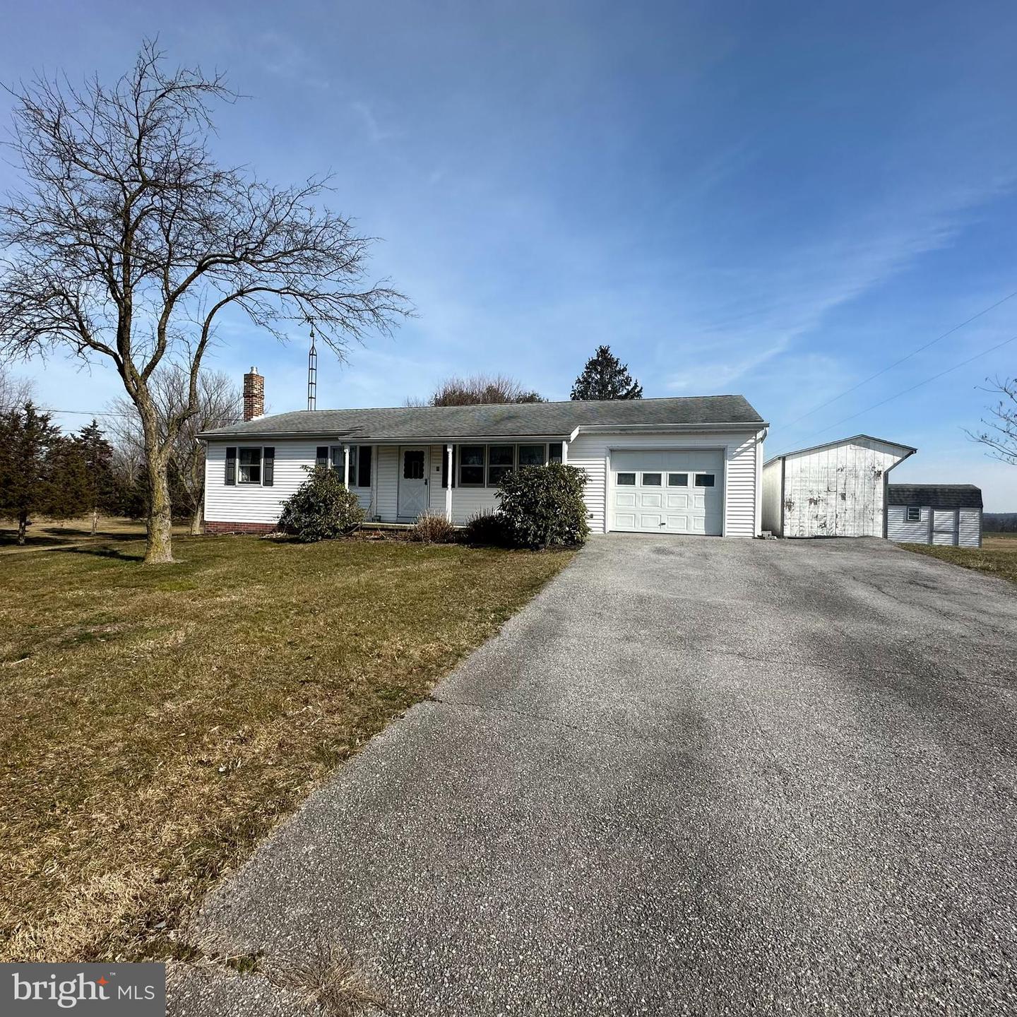 2596 Warm Spring Rd, Chambersburg, PA 17202 MLS PAFL2018630 Coldwell Banker