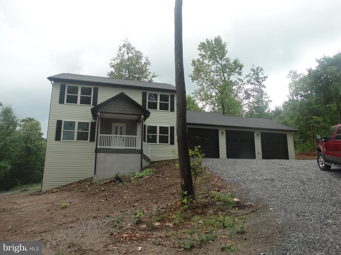 11388 Skyline Dr, Orrstown, PA 17244 - MLS PAFL2021722 - Coldwell Banker