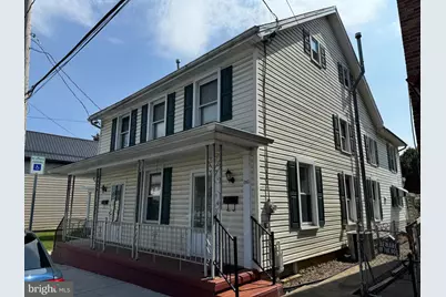 258/260 W King Street, Chambersburg, PA 17201 - Photo 1